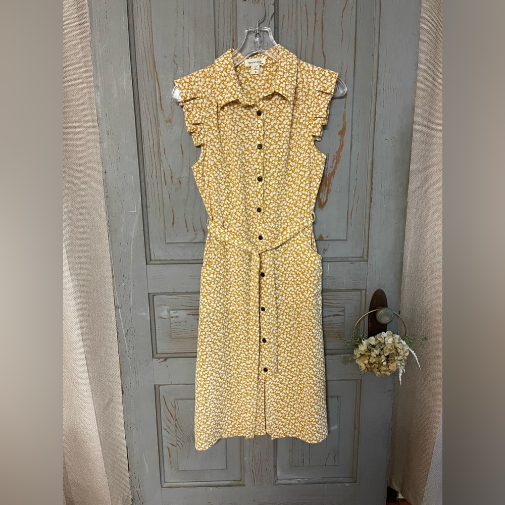 Monteau Pleated Cap-Sleeve Floral Dress